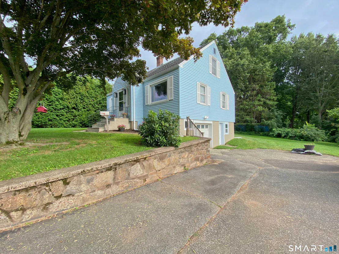 Photo of 11 Esther Avenue