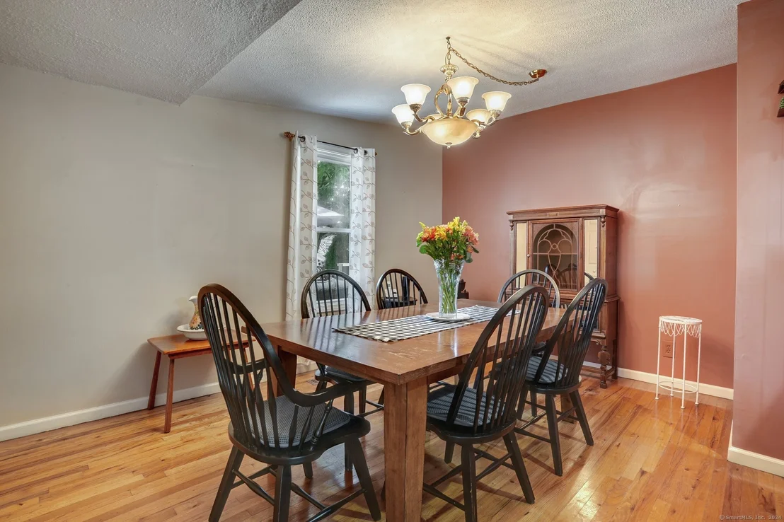 Photo of 1021 Roosevelt Drive