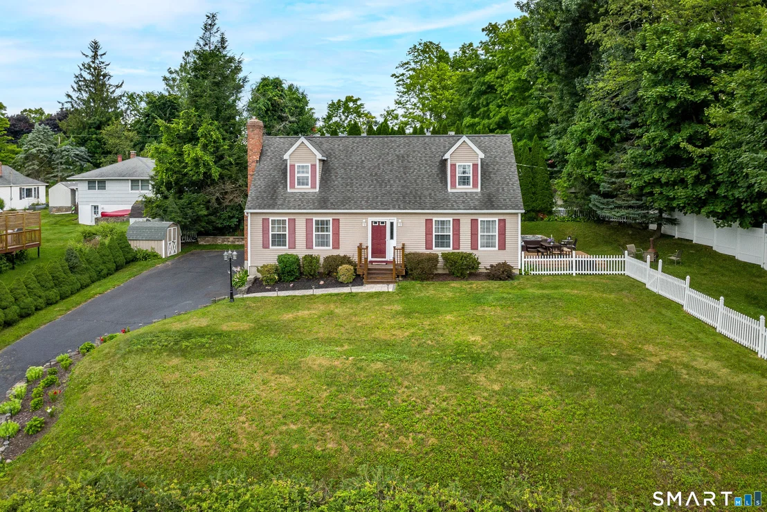 Photo of 2 Curtis Avenue