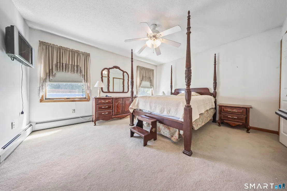 Photo of 211 Cedar Mountain Road