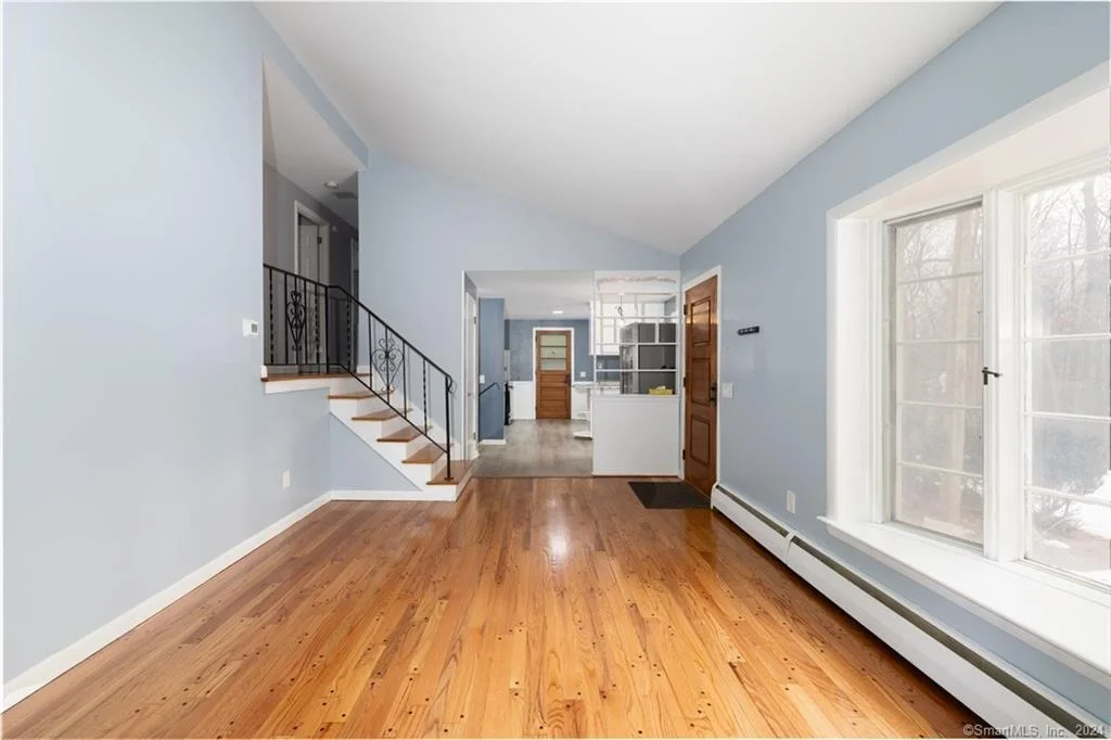 Photo of 2620 Downes Road