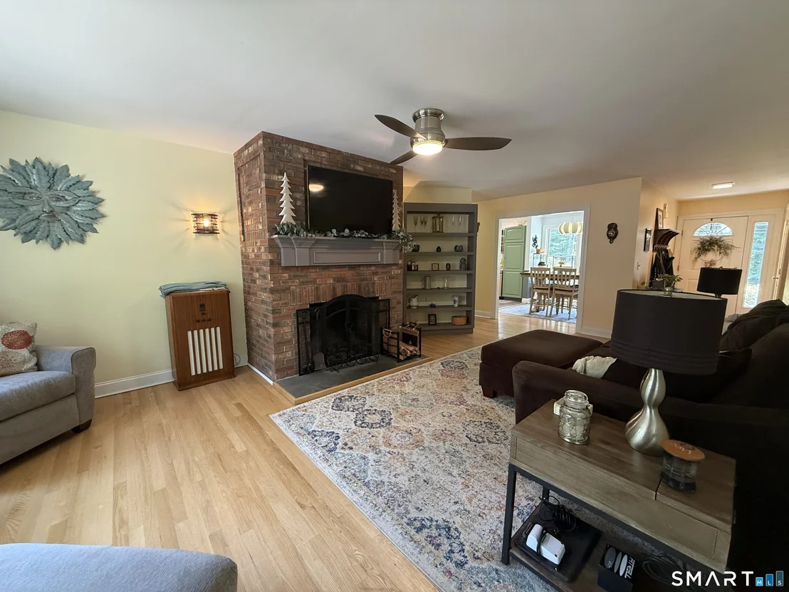 Photo of 455 Westminster Road