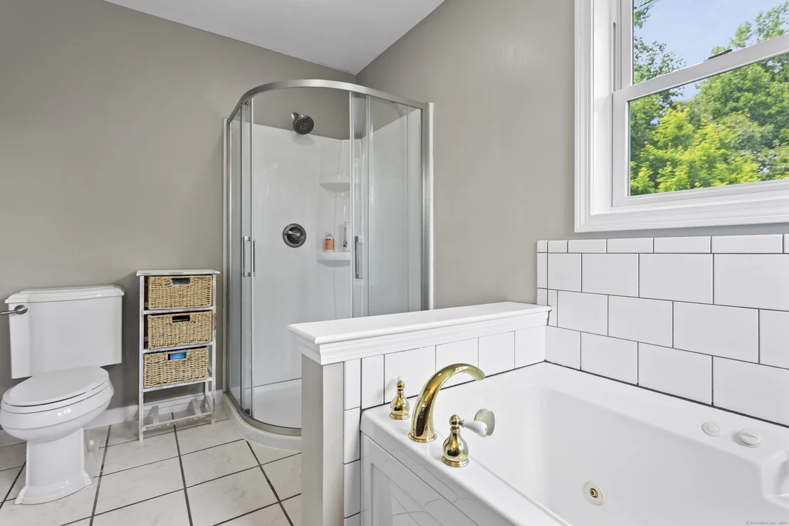 Photo of 21 Chatham Fields Road