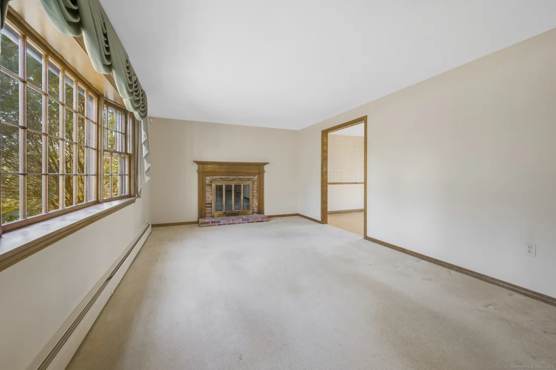 Photo of 8 Valley View Drive