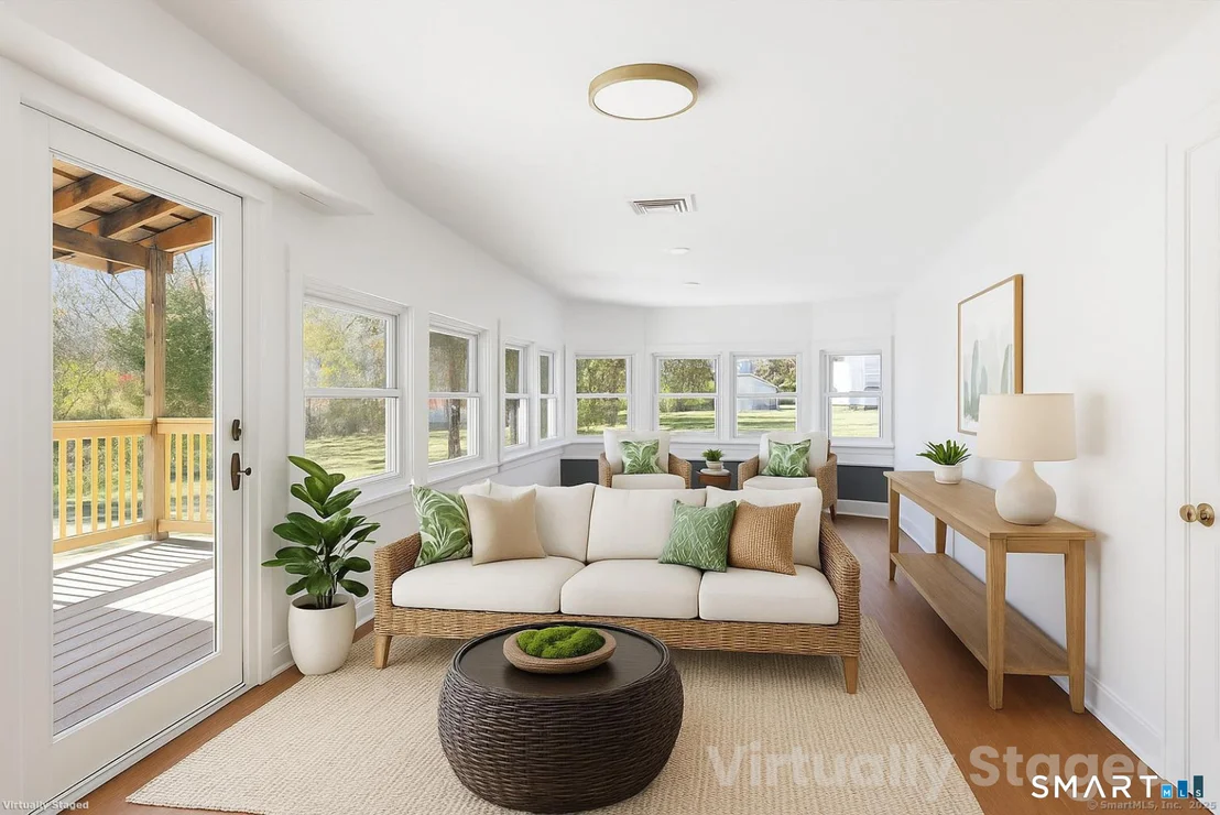 Photo of 18 Pautipaug Hill Road