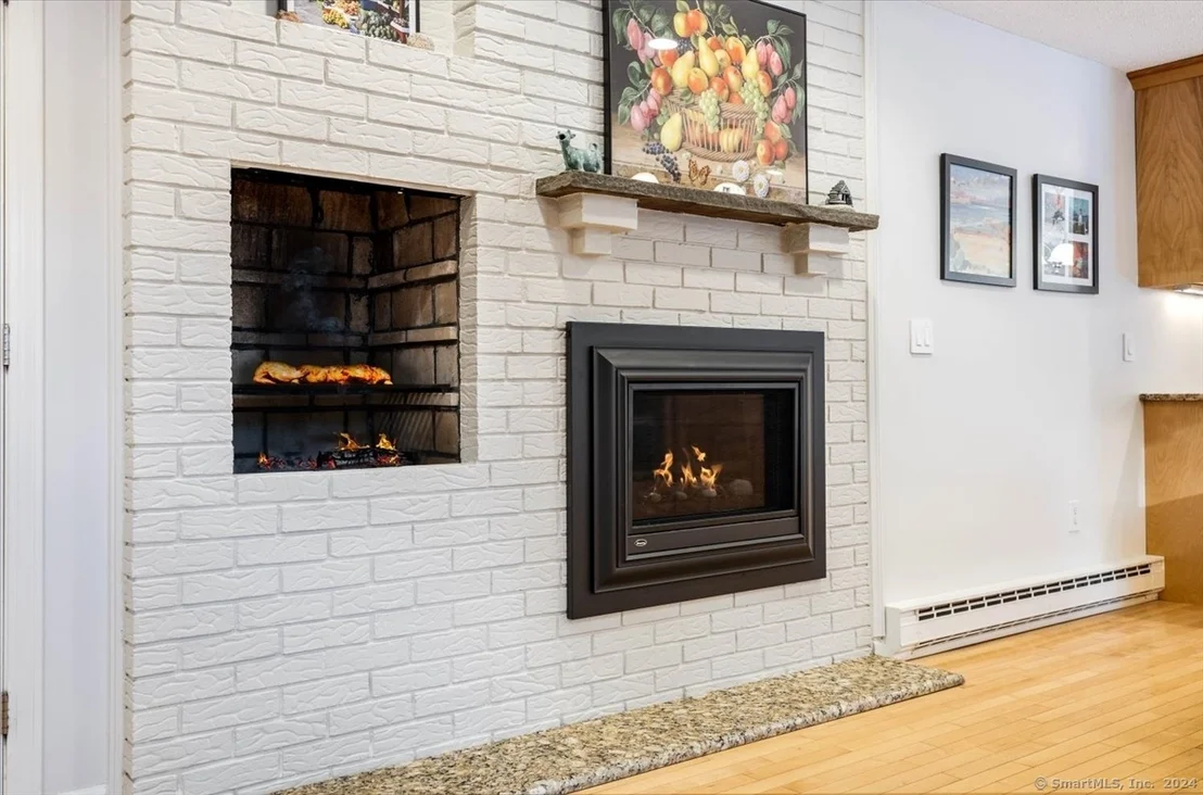 Photo of 2 Colonial Drive
