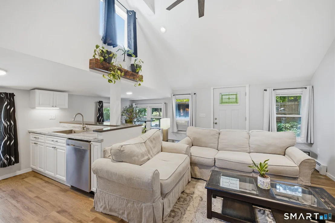 Photo of 21 Arlington Road