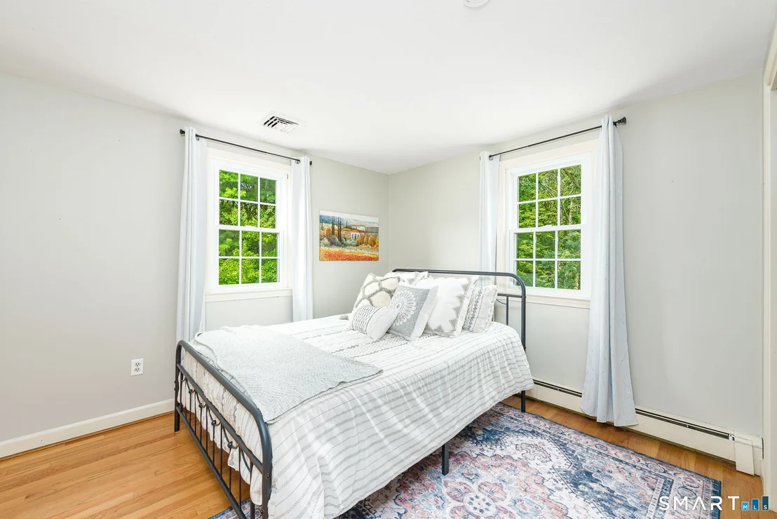 Photo of 4 Lenora Drive