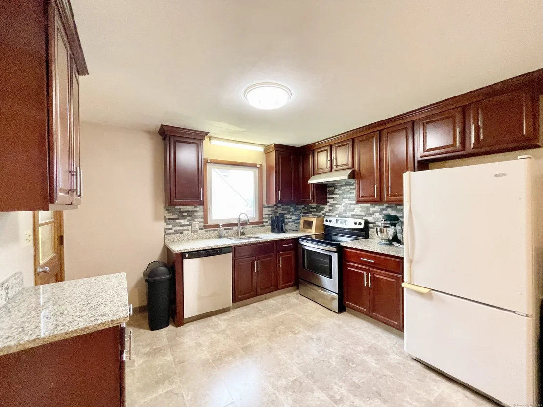 Photo of 25 Marshall Avenue
