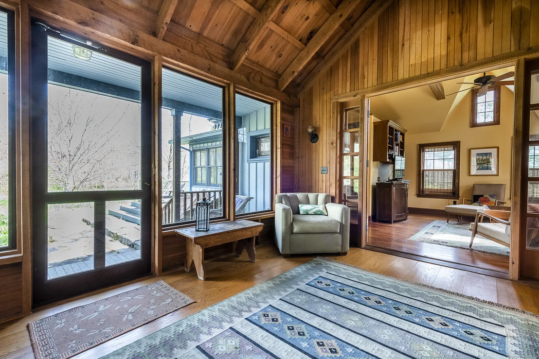 Photo of 126 Beaver Brook Road