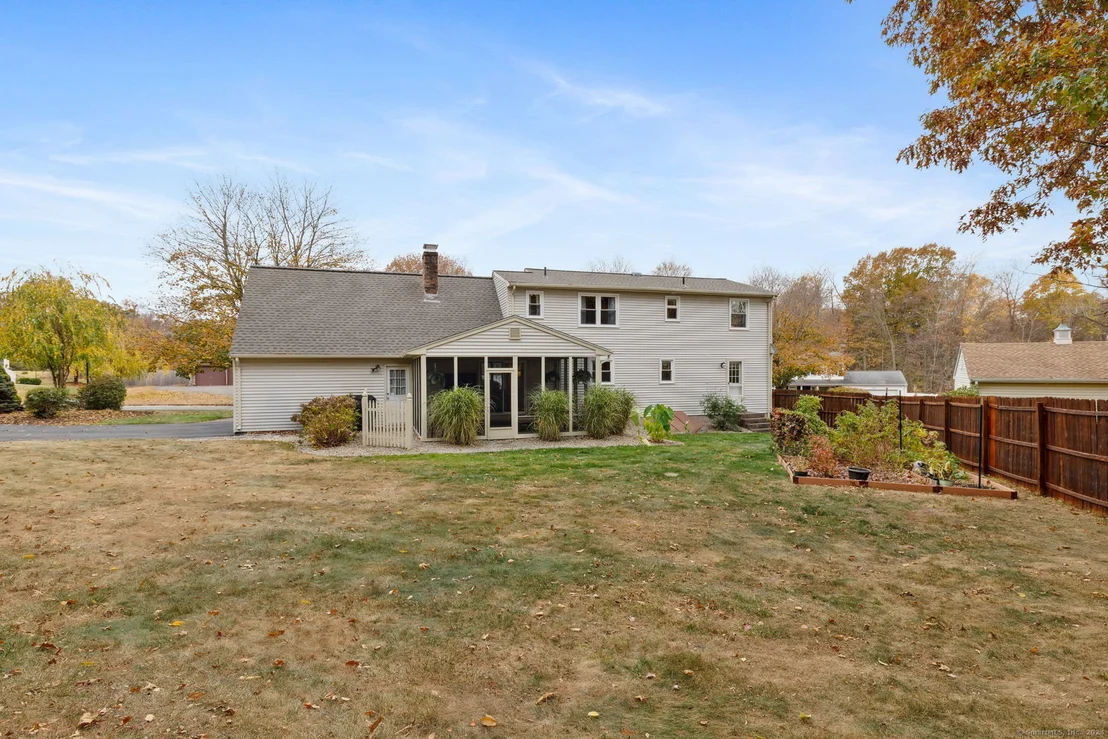 Photo of 74 Ledgecrest Terrace