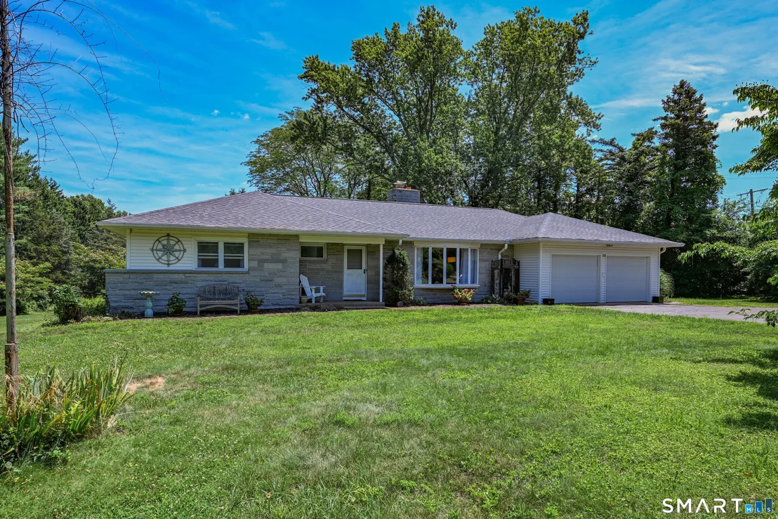 Photo of 125 Mountain Road