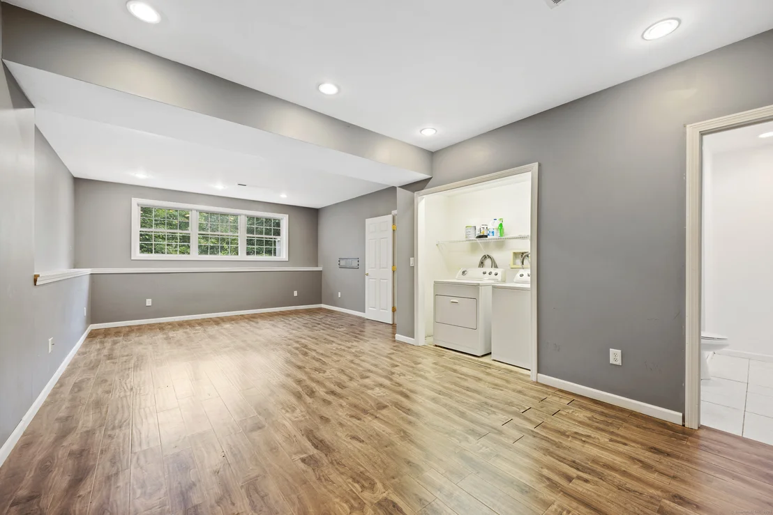 Photo of 180 Beach Road