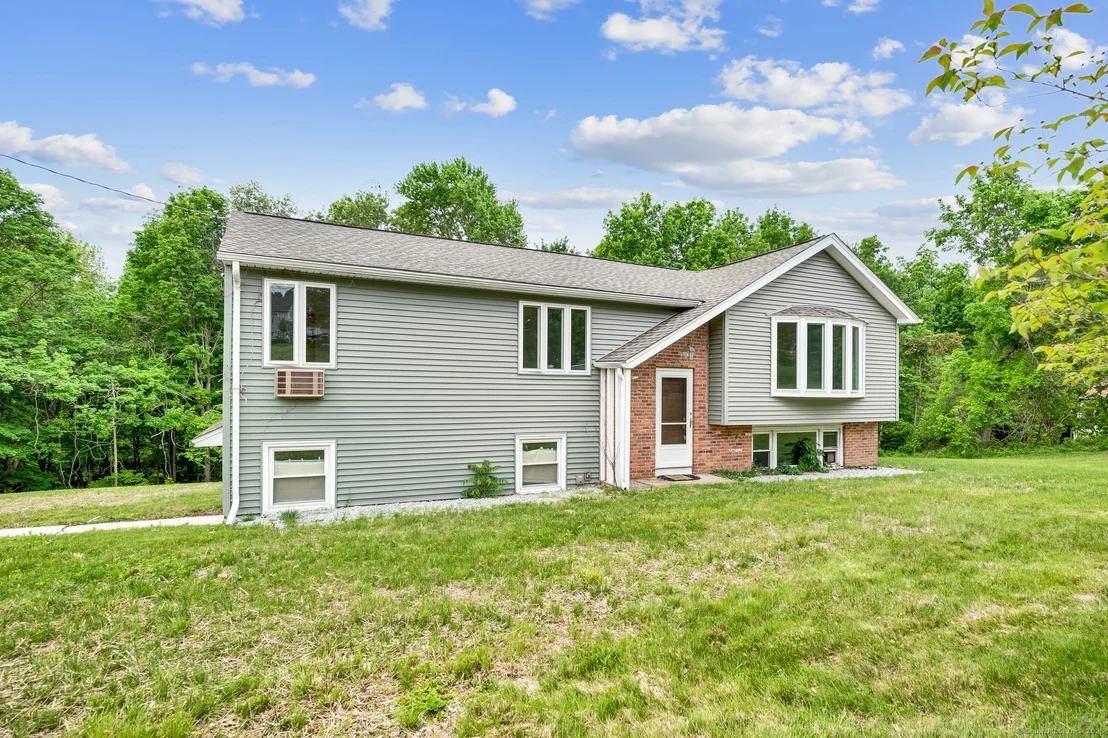 Photo of 18 Hillcrest Drive
