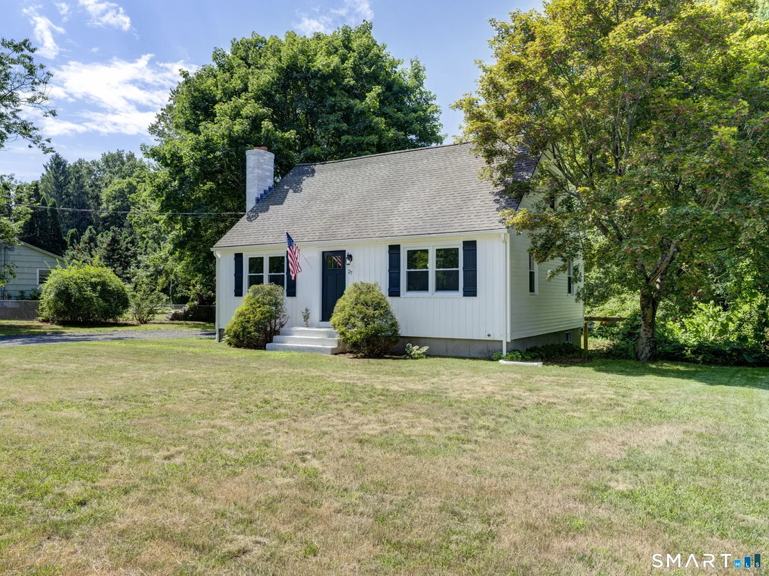 Photo of 27 Meadow Road