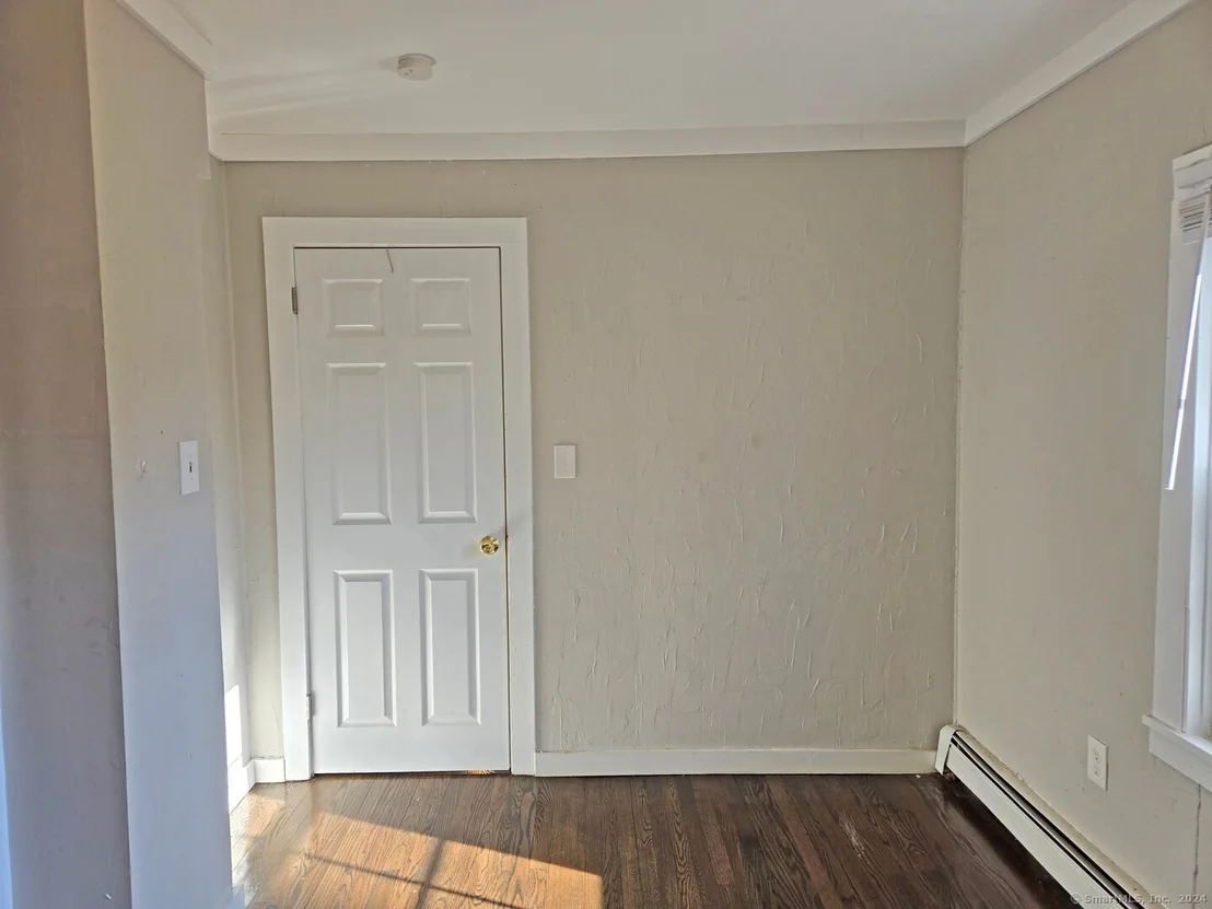 Photo of 66 Upper State Street