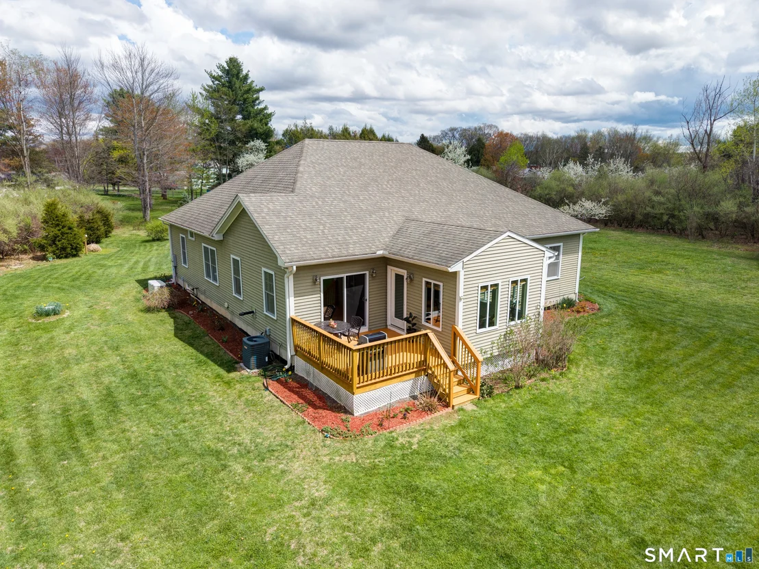 Photo of 140 East Road
