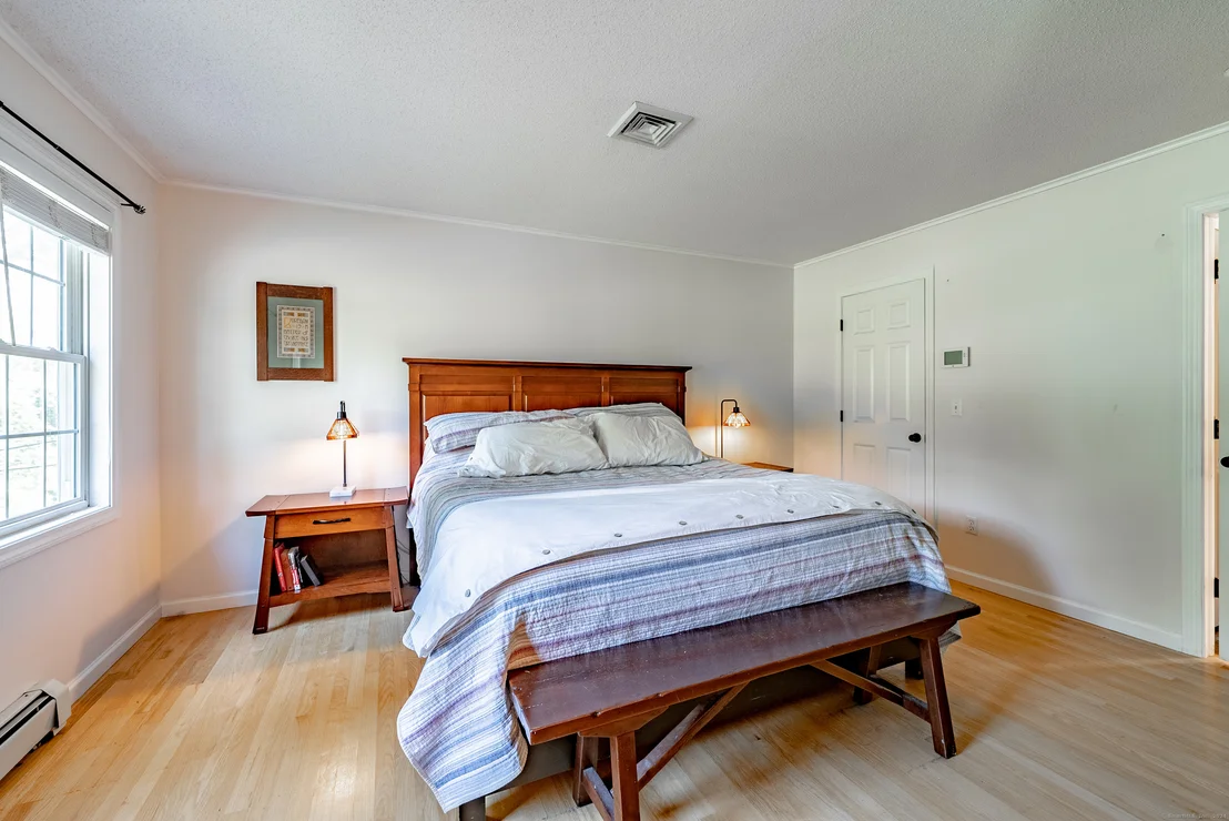 Photo of 1171 Newgate Road