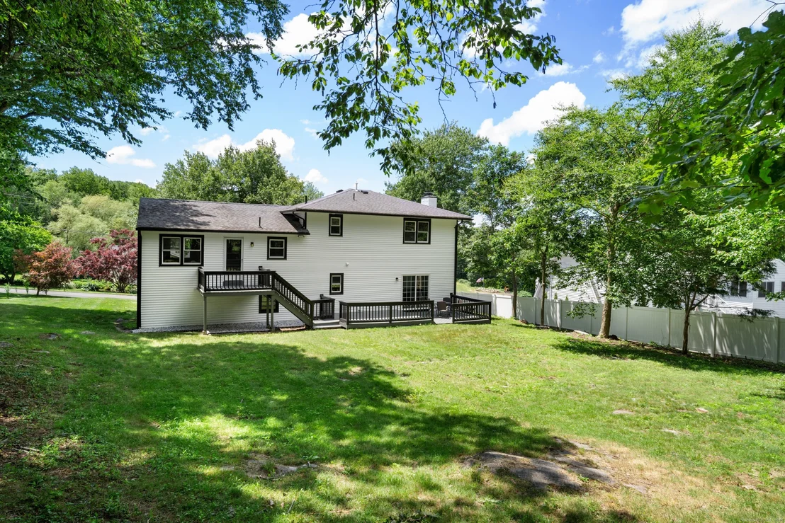 Photo of 110 Bayview Circle