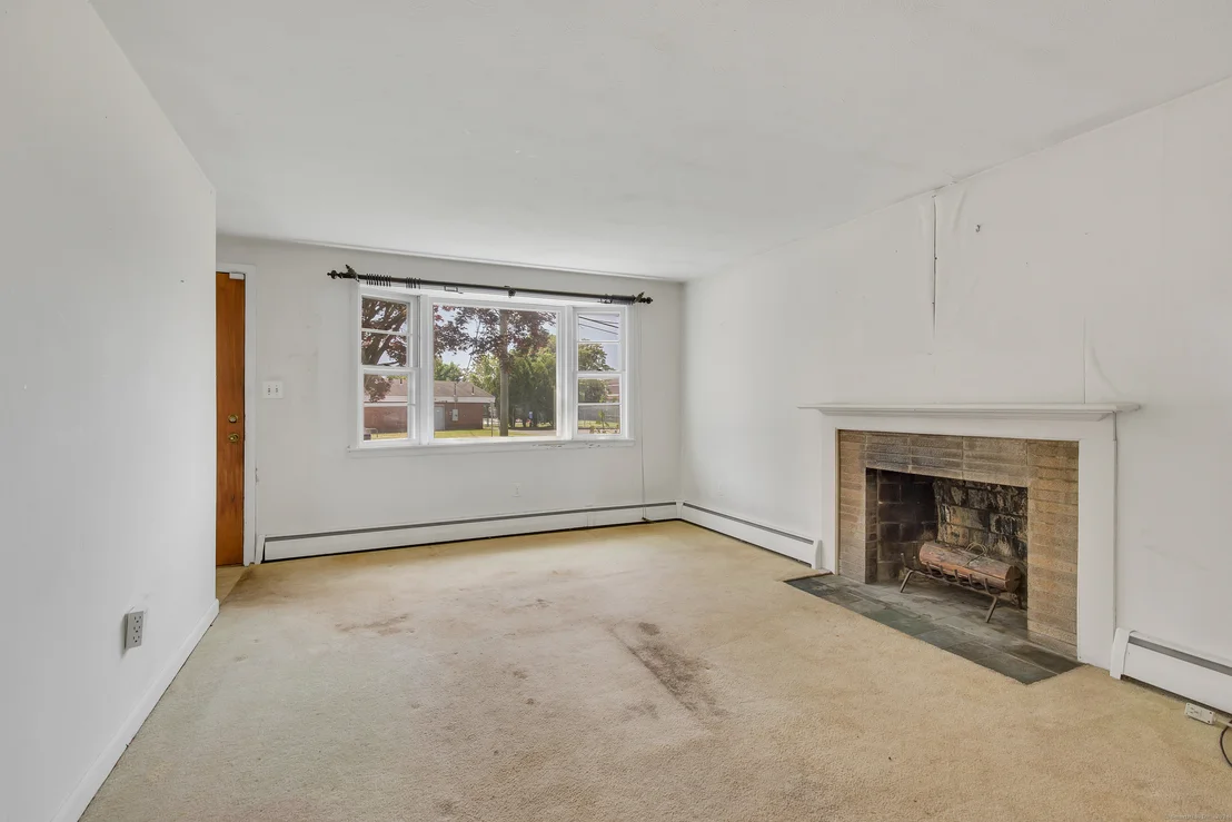 Photo of 77 Mill Street