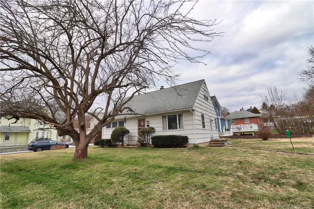 Photo of 159 Aetna Street
