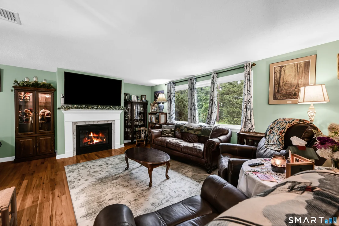 Photo of 379 Smith Pond Road