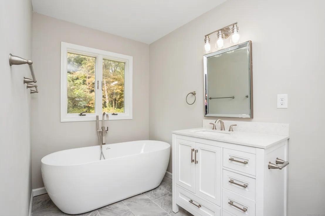 Photo of 119 Squires Road