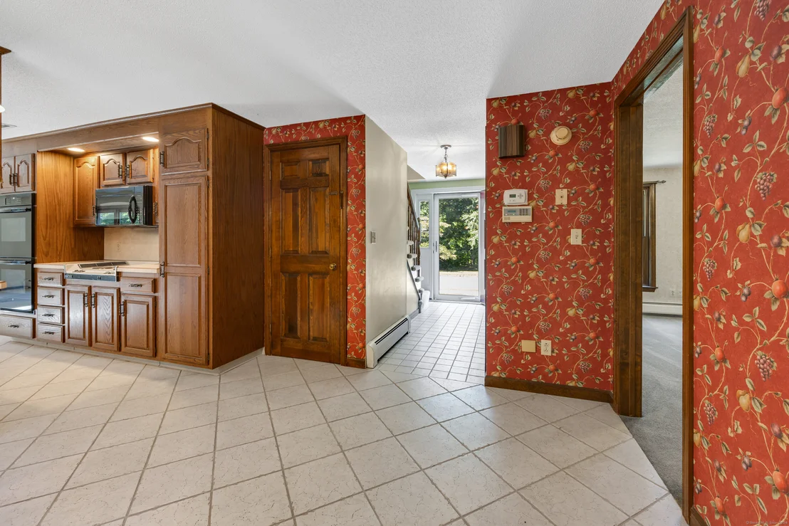 Photo of 79 Vineyard Drive
