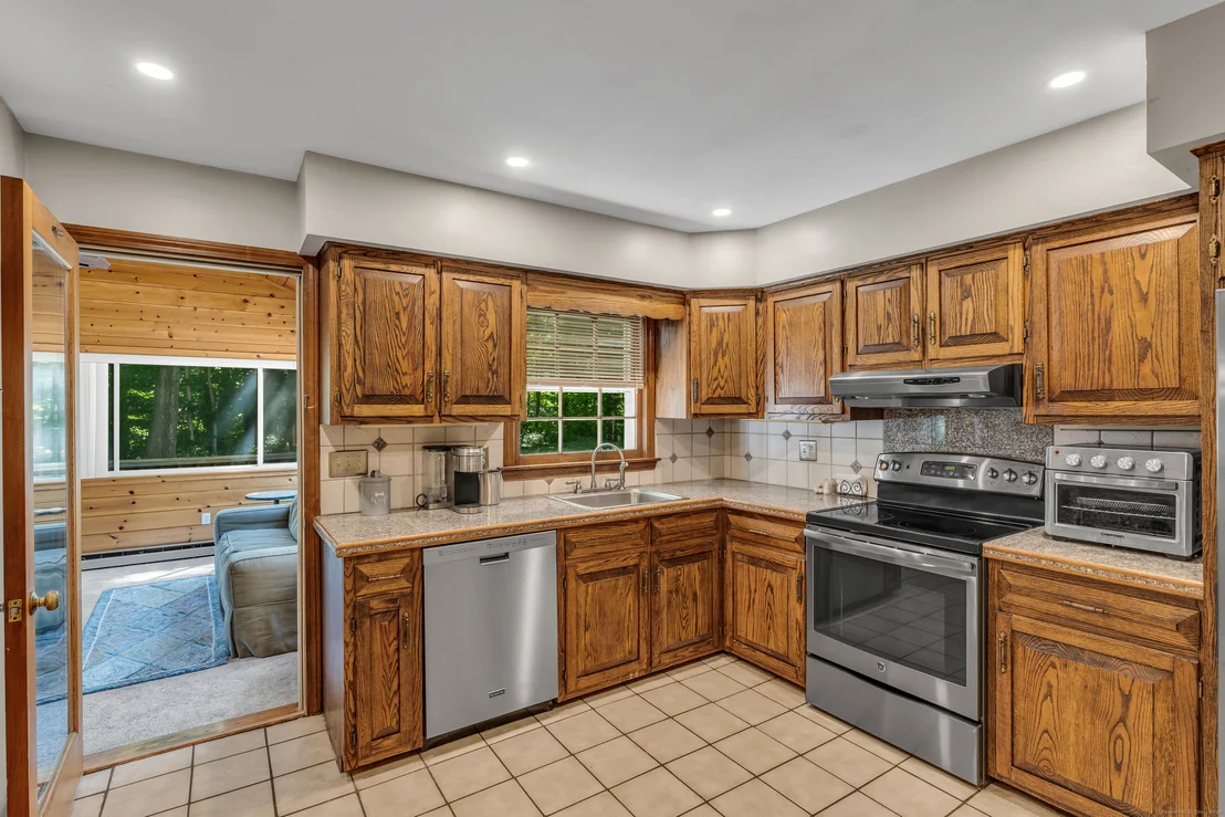 Photo of 67 Edgewood Drive