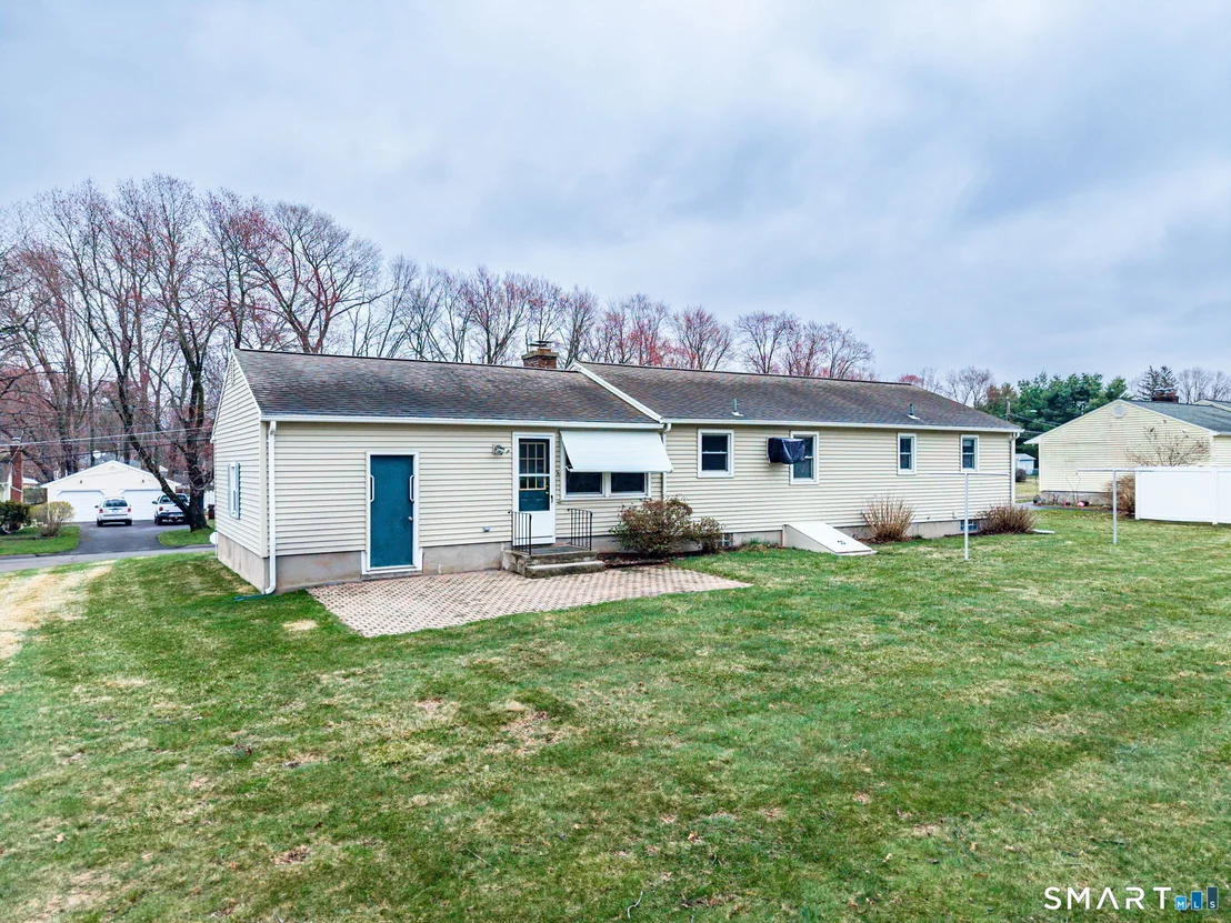 Photo of 21 Riviera Drive
