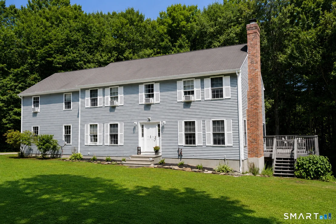 Photo of 264 Trumbull Highway