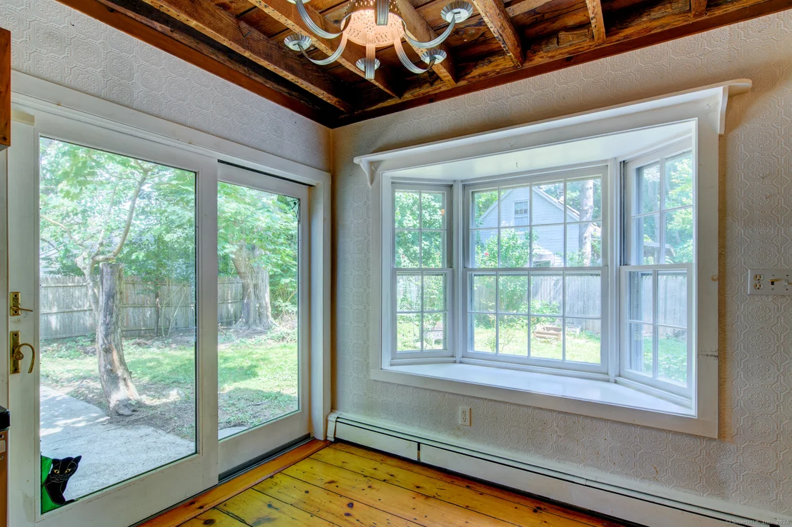 Photo of 12 Meadow Drive