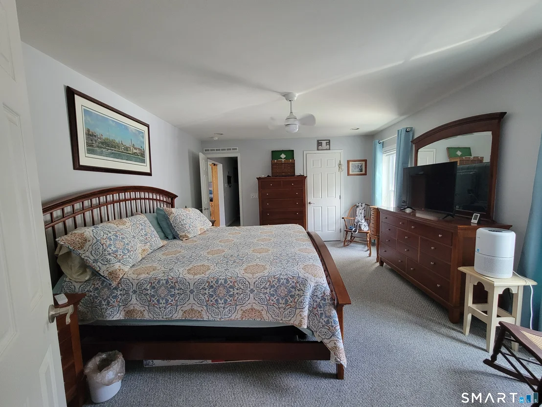 Photo of 28 Cliff Road