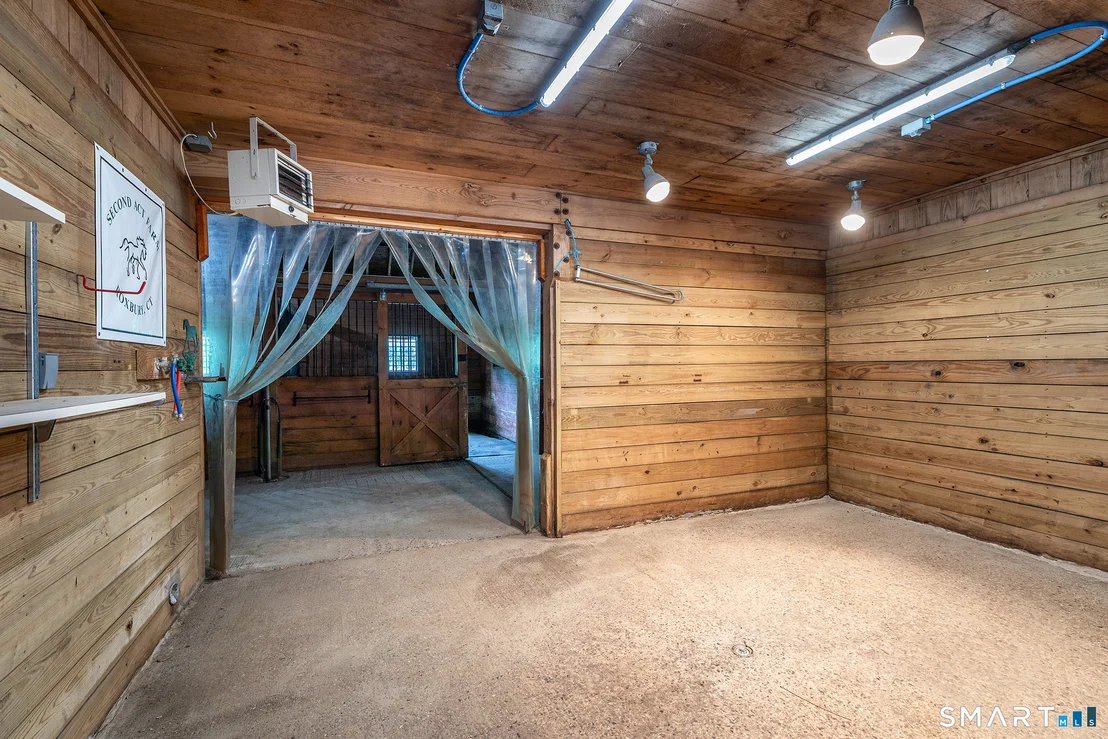 Photo of 124 Botsford Hill Road