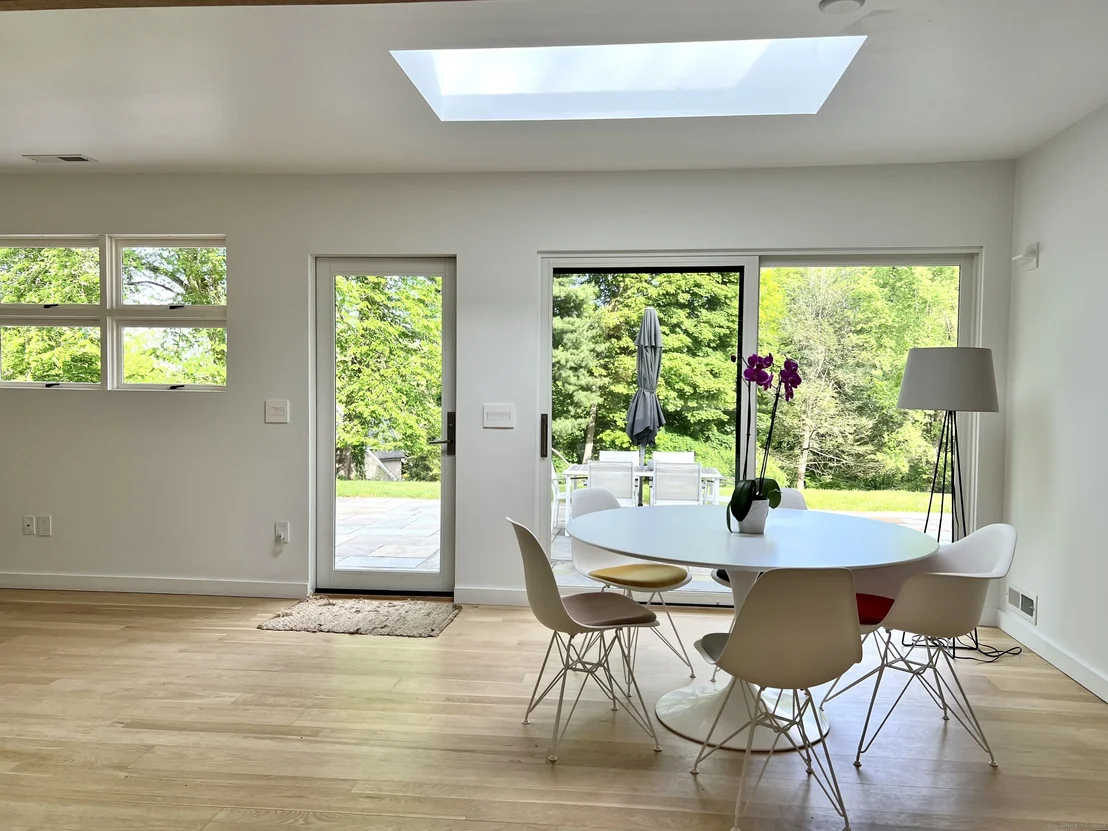 Photo of 160 Catalpa Road