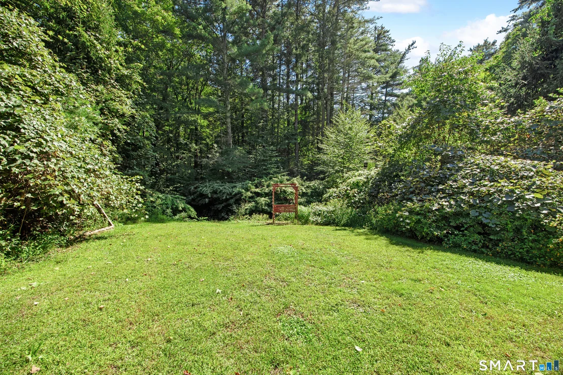 Photo of 573 Litchfield Road