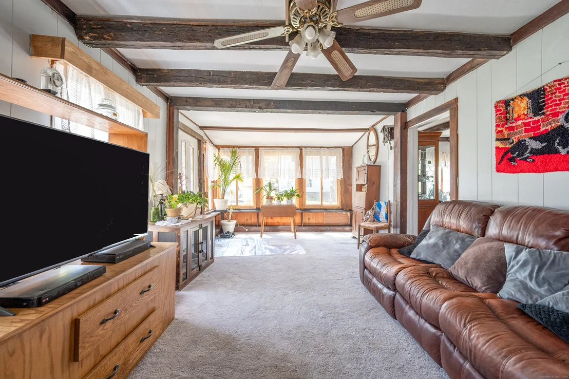 Photo of 113 Long Ridge Road