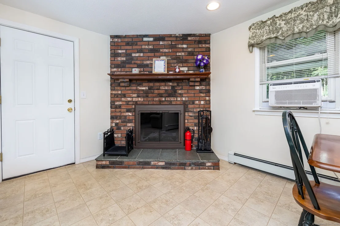 Photo of 516 Chapel Road