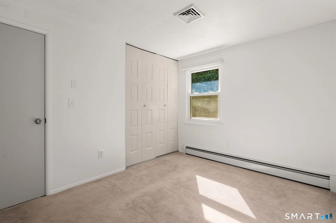 Photo of 143 Southridge Drive