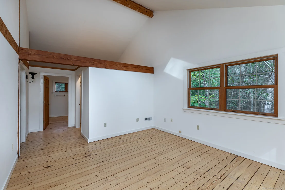 Photo of 38 Mountain Lane