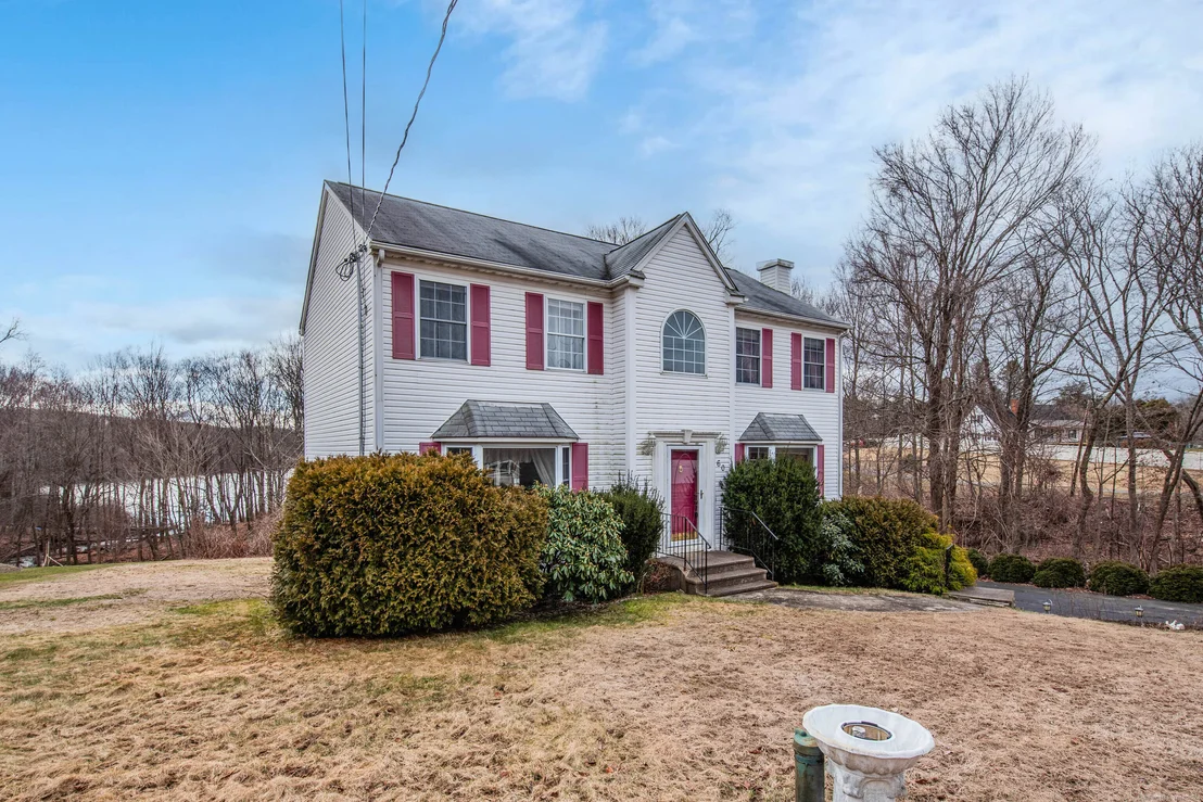 Photo of 60 Spindle Hill Road