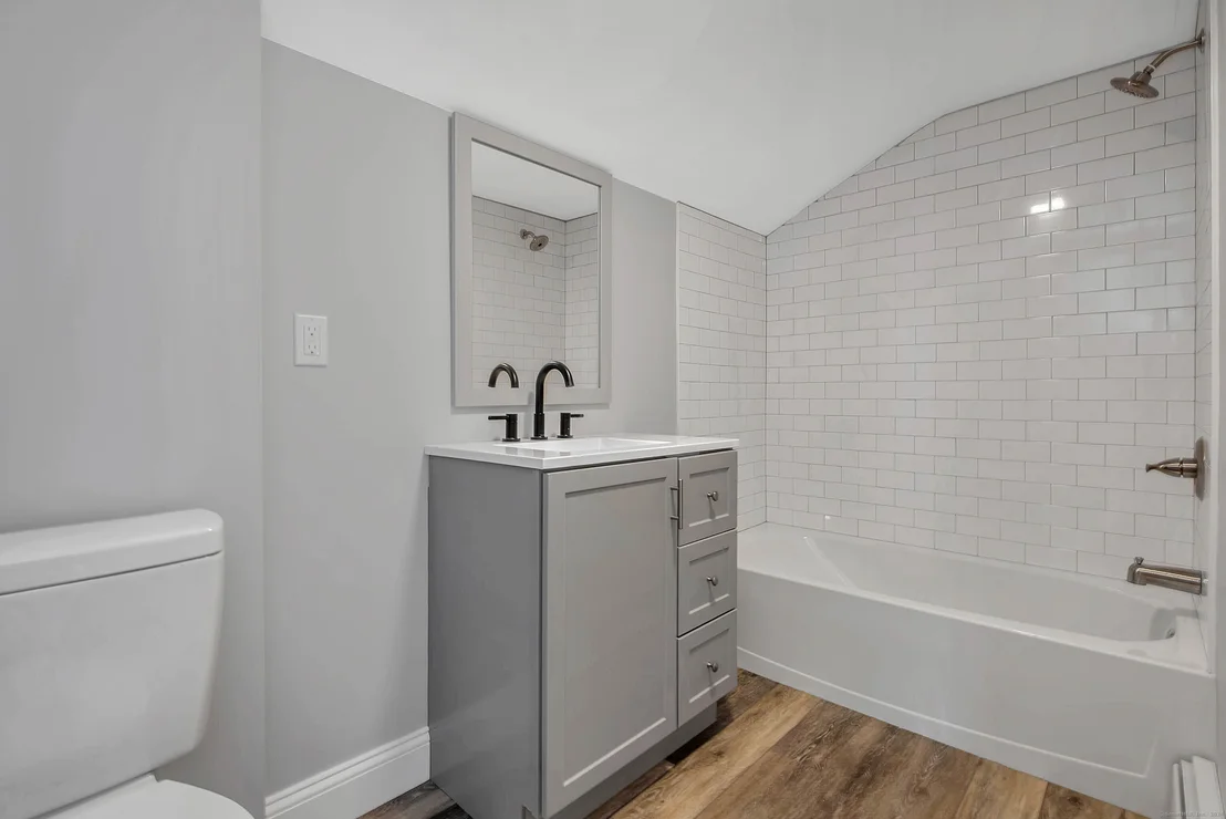 Photo of 60 Franklin Avenue