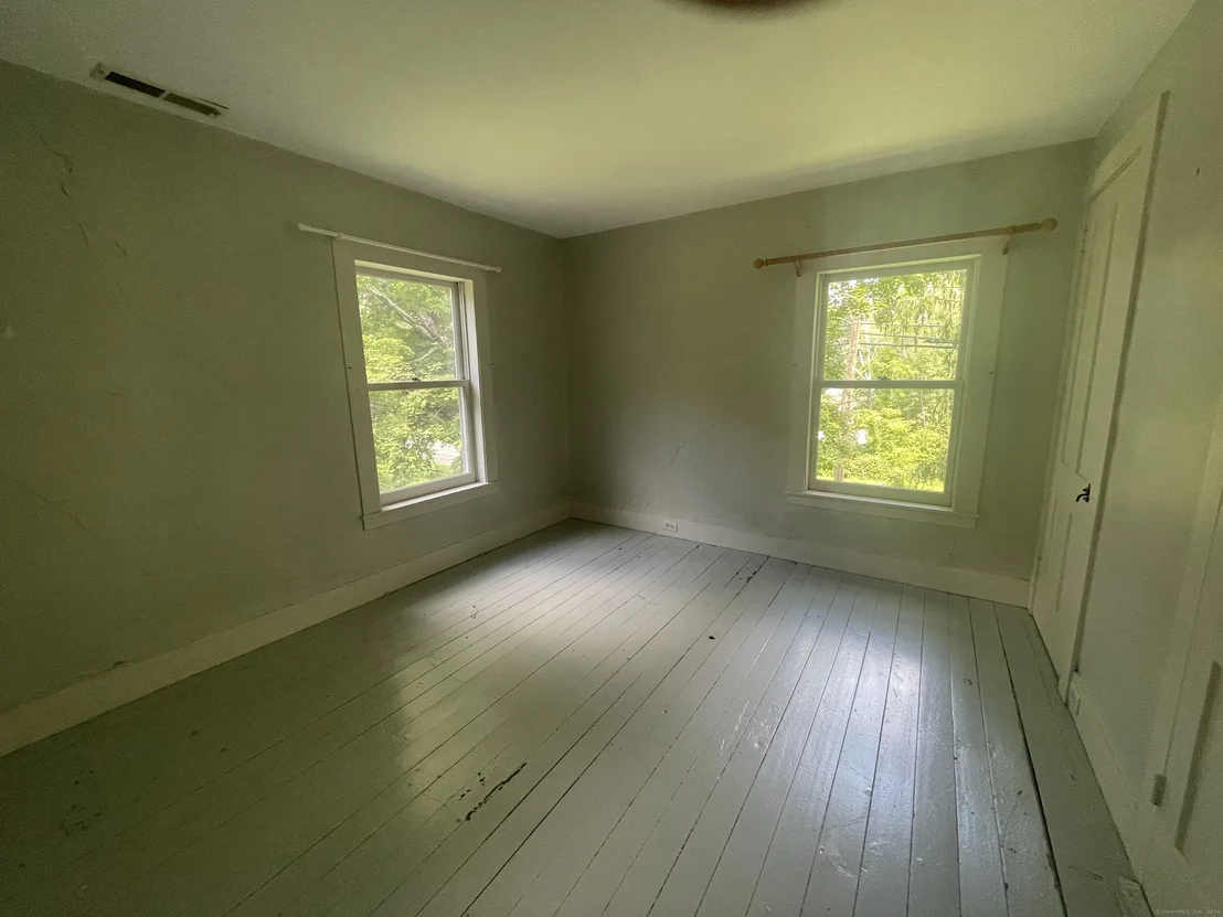 Photo of 603 Colebrook Road