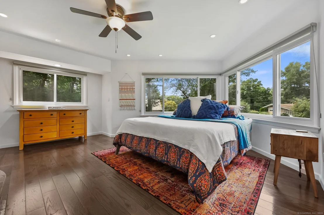 Photo of 109 Meadowcrest Drive