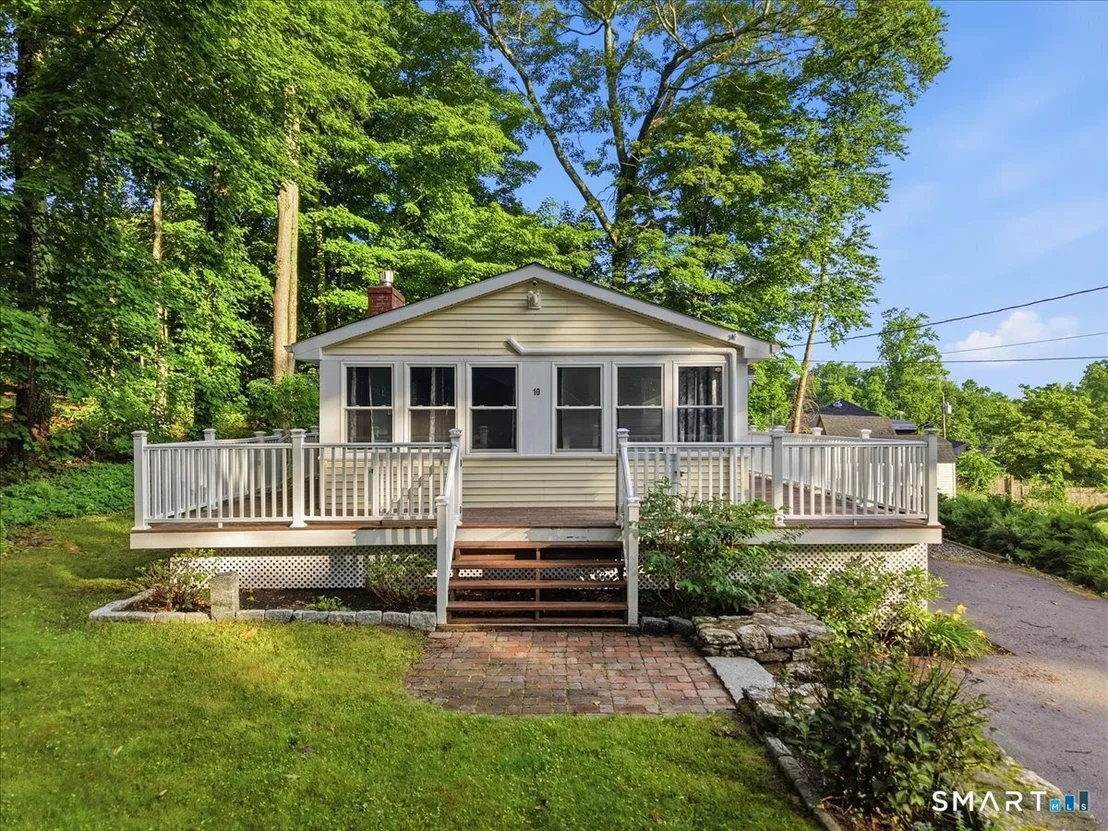Photo of 10 Woodside Road