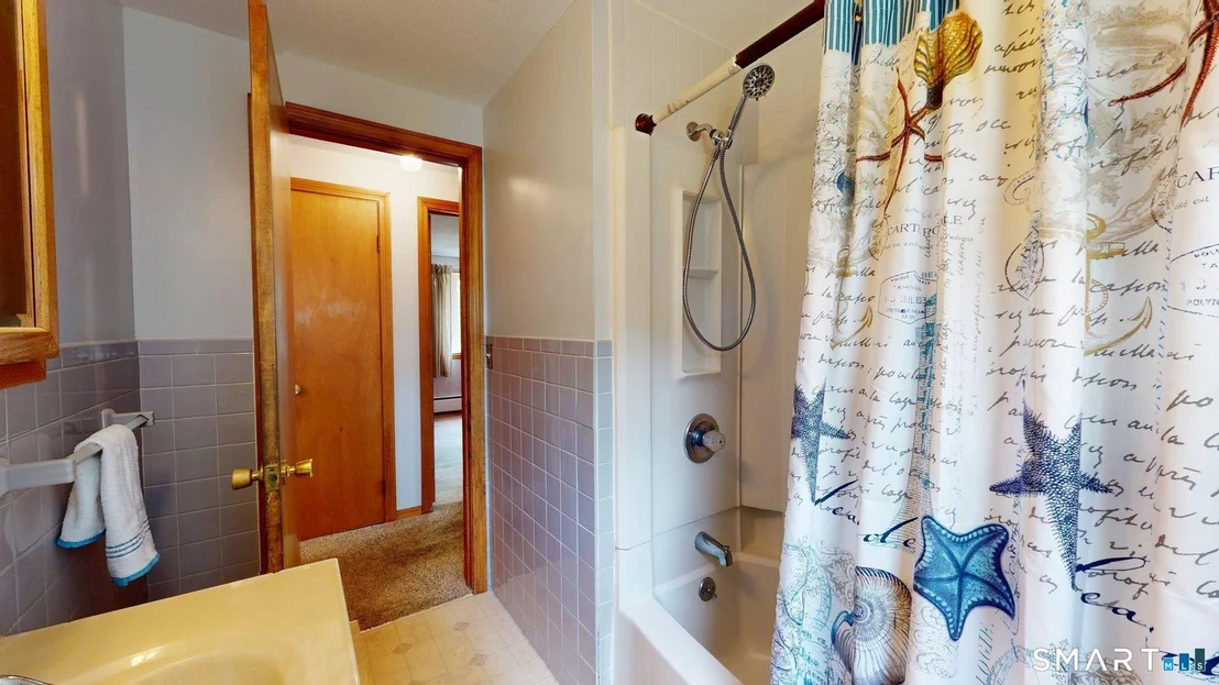 Photo of 5 Pershing Road