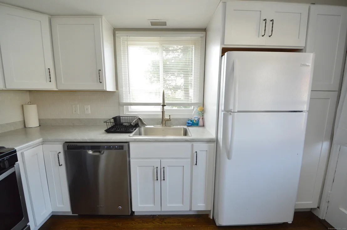 Photo of 50 Quaker Road