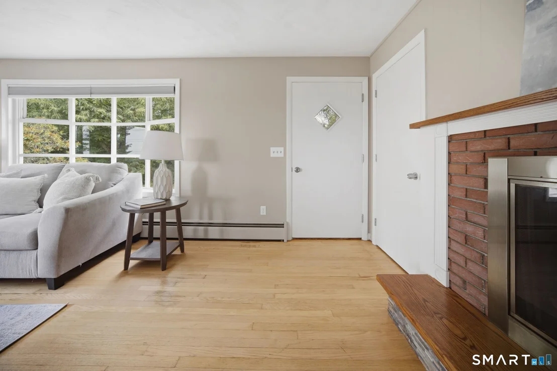 Photo of 249 Plain Hill Road