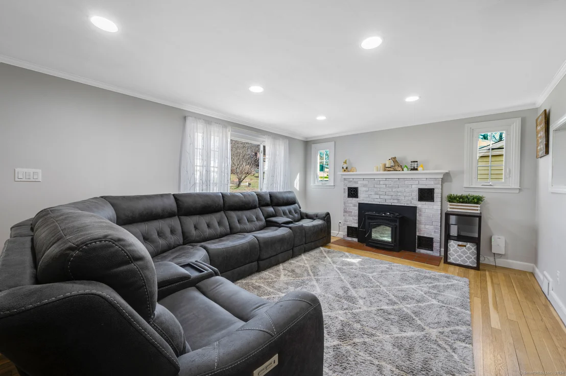 Photo of 18 Janet Avenue