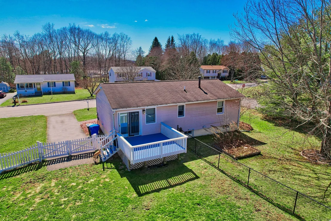 Photo of 237 Bradford Road